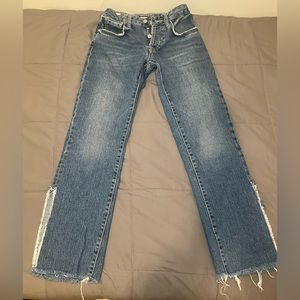 Zara Authentic Denim by TRF Size US: 00 Denim capri length navy blue jeans.